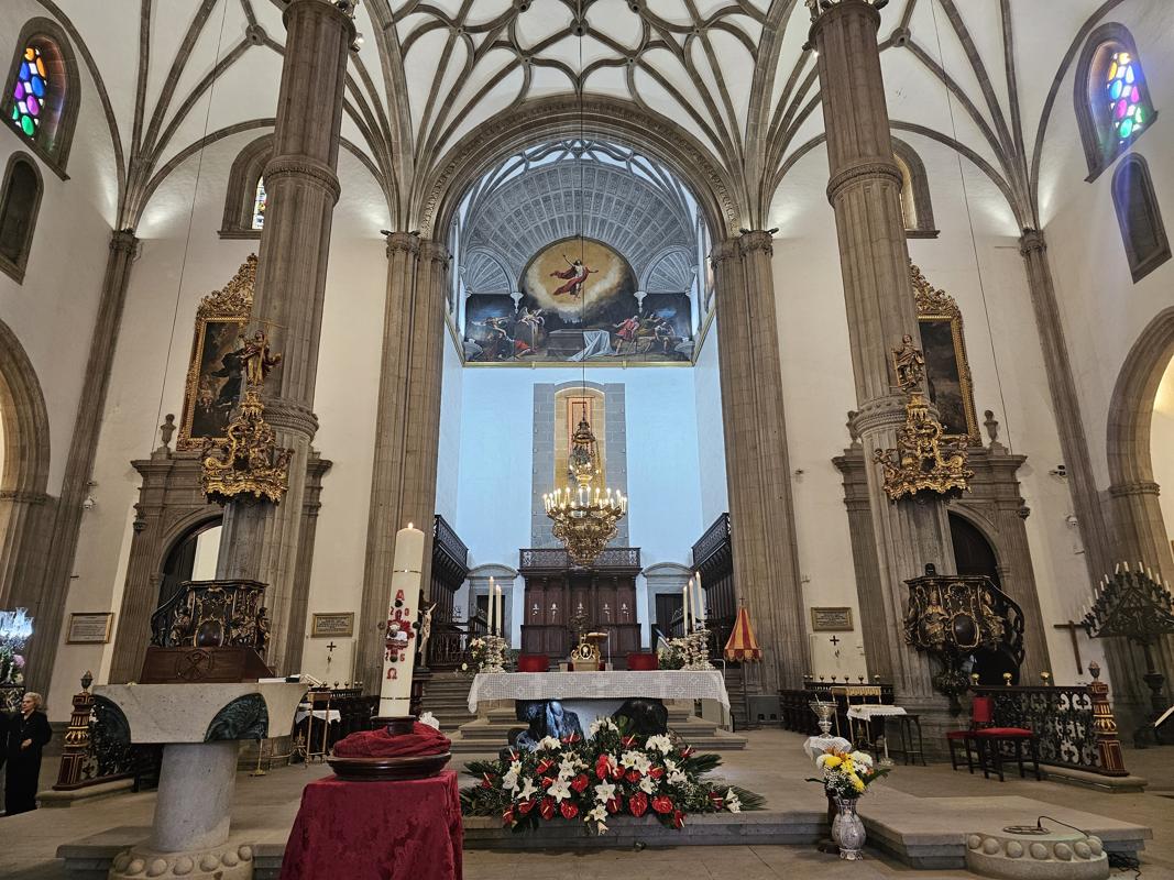 Nach dem Ostergottesdienst mache ich ein Foto.