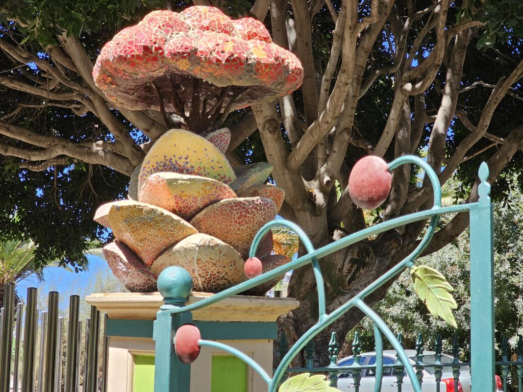 Eingang zum Parque Antonio Gómez Felipe