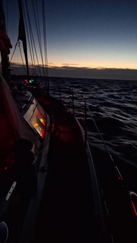 Spontane Entscheidung, ohne Stopp nach Cherbourg zu segeln