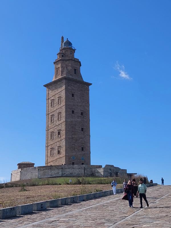 Der Herkulesturm gilt als ältester Leuchtturm der Welt, der noch in Betrieb ist.