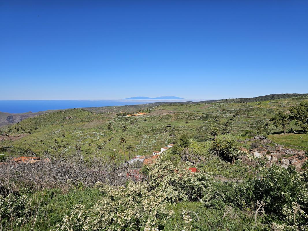 Den Einstieg in die Wanderung fanden wir auf einem Hinterhof in der kleinen Ortschaft Chipude.